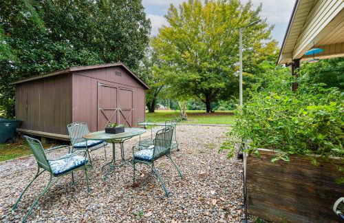 Game Nights, BBQs and Family Fun Union Grove Escape - Foto 3