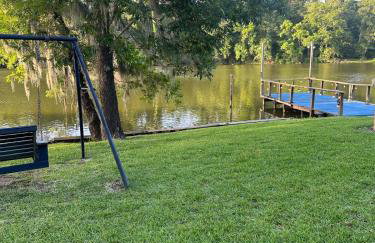 Private Lakefront Dock Firepit Yard Games - Foto 44