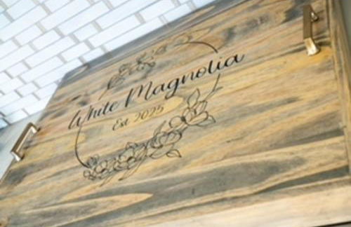 White Magnolia - Bakery Treats, Walk to Beach, Strand, Cruise, Pleasure Pier - Foto 50