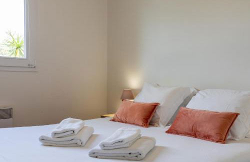 Pieds Dans L'eau Madame est Servie - Foto 11