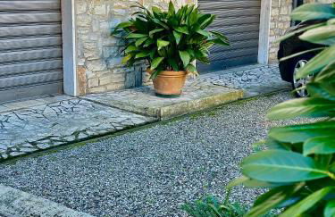 2-bedroom apartment ILLARIO - heart of Tuscany - airco & free parking - Foto 33