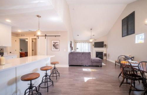 New Beautiful 3 Bedroom Condo in Bettendorf - Foto 29