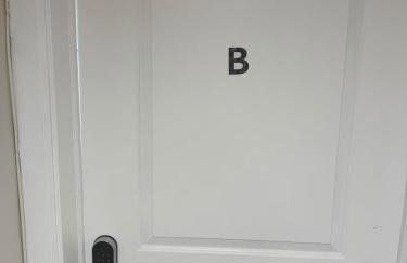 Julie's Cozy 2 Bedroom Basement Apartment - Foto 35