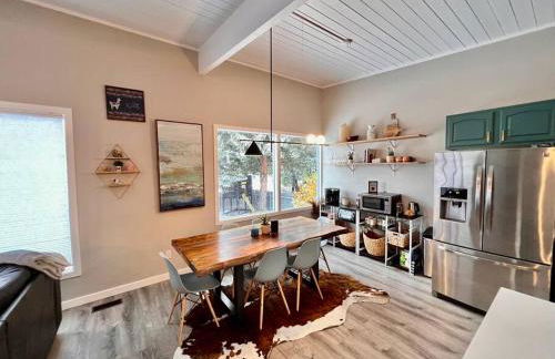 Mid Century Modern Montana Dream Home - Foto 23