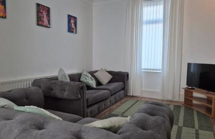 Violet House - Foto 1