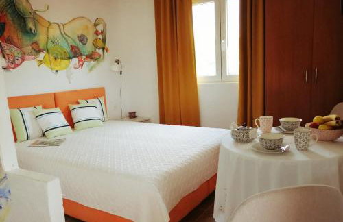 Apartments-Estate under the Paintbrush - Photo 13