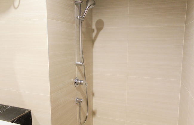 Homey and Comfort Studio at West Vista Apartment - Photo 8