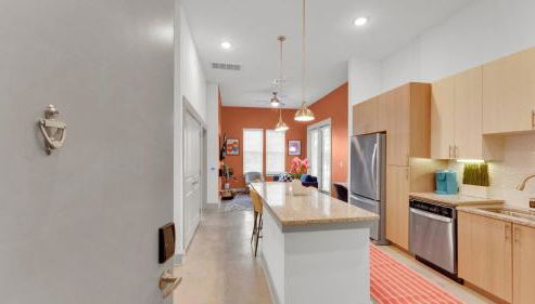 1B1B LUX 1st Flr Apt-2min to TCU+King Bed+Pool+Gym - Foto 4, Other