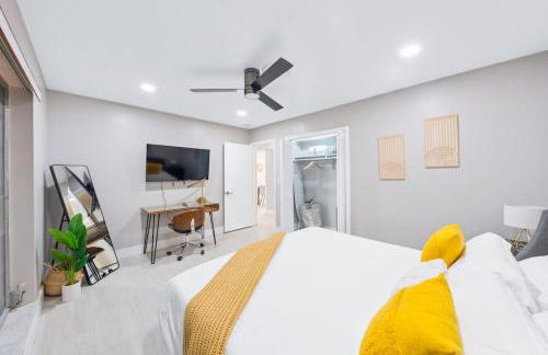 SUN VILLA Heated Pool Near Hard Rock & Beach - Foto 18