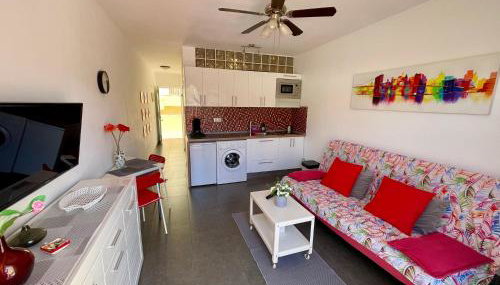 Cozy and sunny apartment with everything you need, Great location - Foto 2