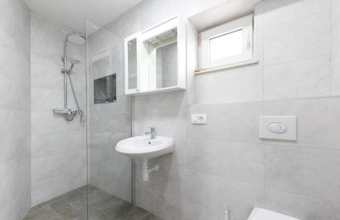 Stunning Home In Blato Na Cetini - Photo 25