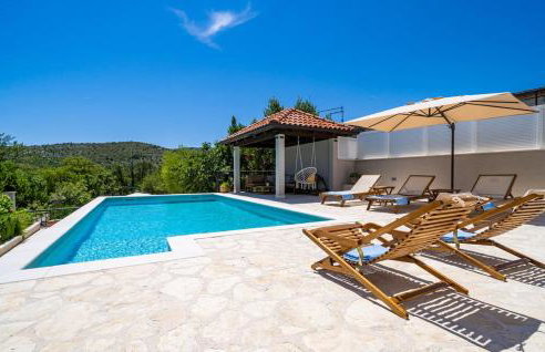 Villa Doli - Lovely holiday home with private pool - Photo 2
