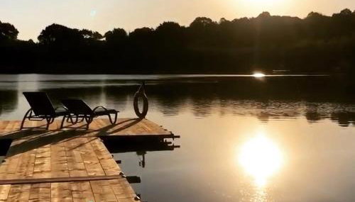 Hastings Retreat Rural barn conversions with Private Lake - Foto 5