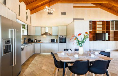 Entheon Olive Villas - Poolside Retreats - Foto 5