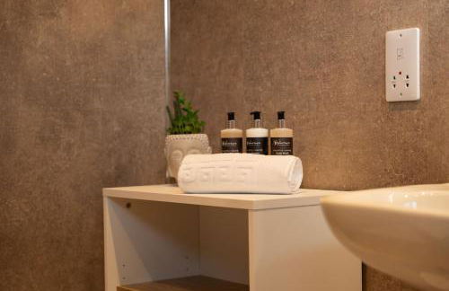 The Swallows Nest - Photo 23