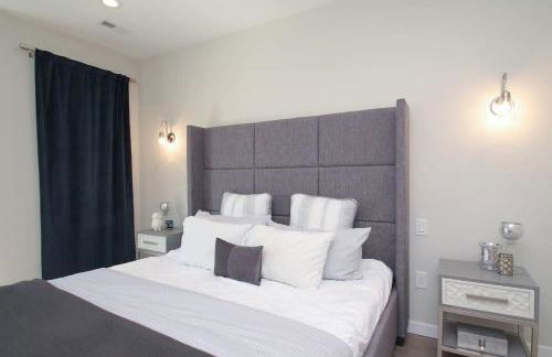 Sleek & Posh 4Bed-3 5Bath - RoofDeck - Sleeps 12 - Foto 13