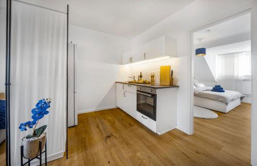 Exquisite Superior Suite 80m2 mit 2 Schlafzimmern & Badewanne - Messe Essen - Foto 4