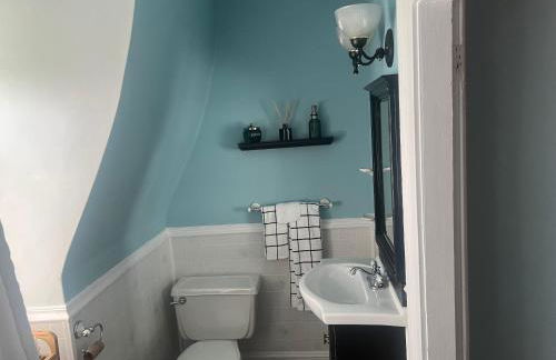 2Br Private Victorian Apartment in City location on half acre Sleeps 5 - Foto 25