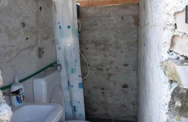 Miki's Little House - Photo 9