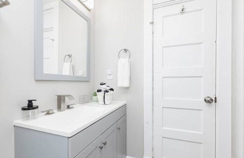 Royal Respite Green Kings and Grey Queens Hideaway! - Foto 11