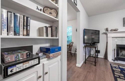 Covenant Cottage with outdoor dining - Foto 12