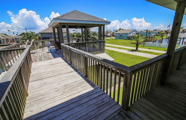 Accompanied By The Sea by Ryson Vacation Rentals - Photo 9