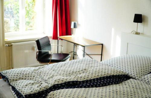 Großzügige 185m2-Altbauwohnung in Bestlage 7Zimmer-2Bäder-2Küchen-2WCs - Foto 25