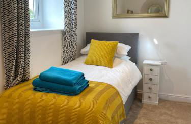 The Mews - Family space, garden, parking, balcony, view - Foto 17