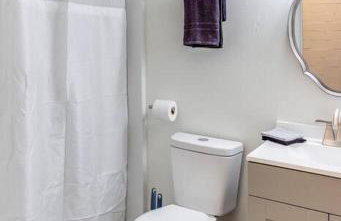 Studio w/ King bed Near Dwtd - Foto 15