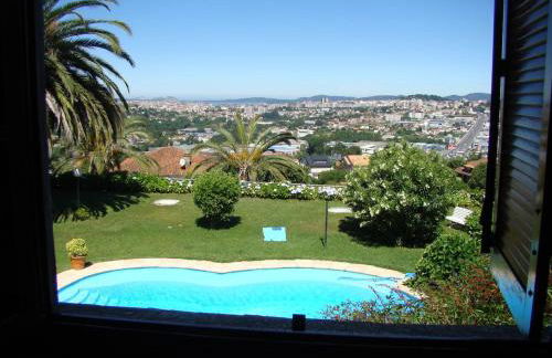 Chalet con piscina y 2000 m de jardín - Foto 10