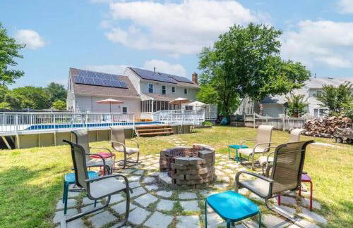 Lrge 5 BR 9 Beds Near DC-Pool, Hot Tub, Gym, Game Rm, Fire Pit - Foto 4