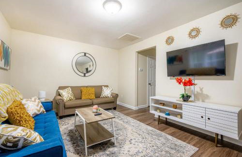 Serine Space - Townhome - King Bed - Duke - Long Term Stays - Foto 16