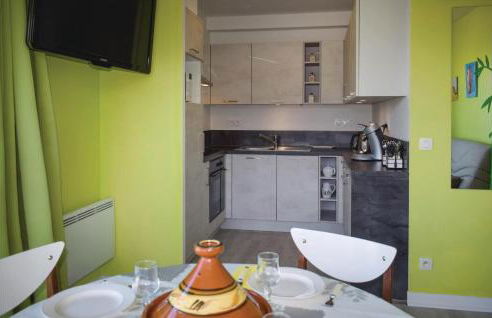 Stunning Apartment In Trevou Treguignec - Foto 19