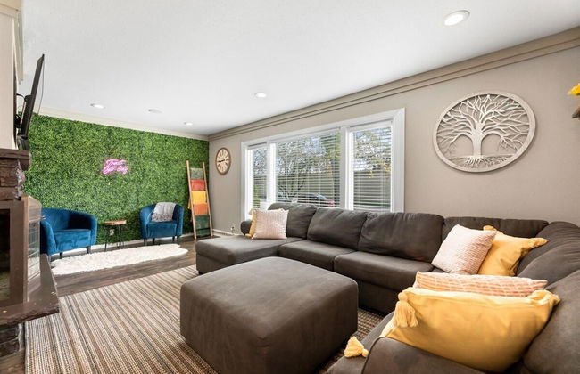 Brew City Game Room Fenced Yard Sleeps 13 - Foto 5