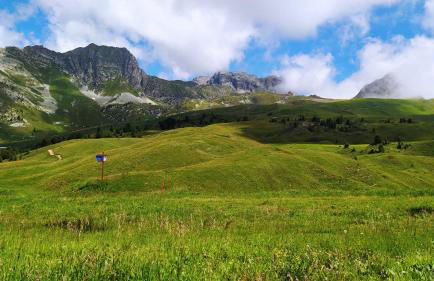 PARADISKI-BELLE PLAGNE, Altitude 2050m, APPART skis aux pieds 4 personnes - Foto 41