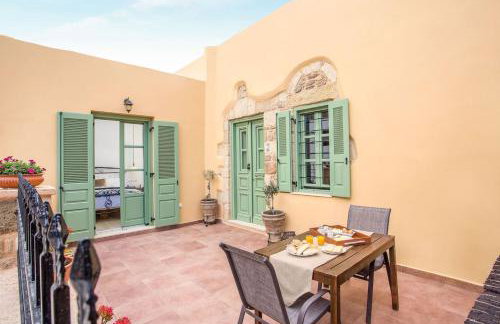 Traditional Stonehouse In Kalithies Village - Photo 1