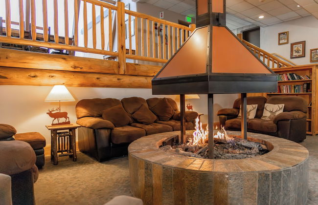 Legacy Vacation Resorts - Steamboat Hilltop - Photo 7