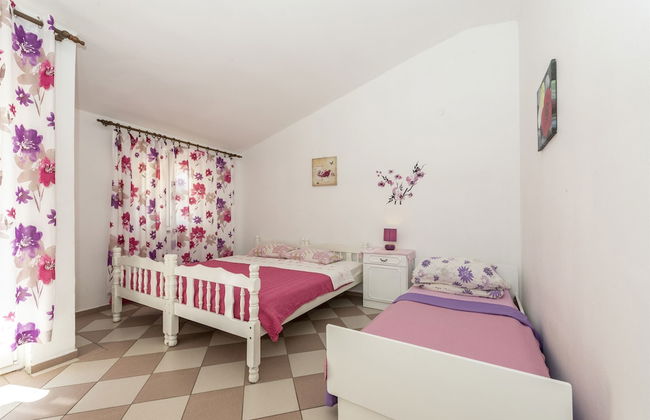 Apartments and Rooms Dragica - Photo 6