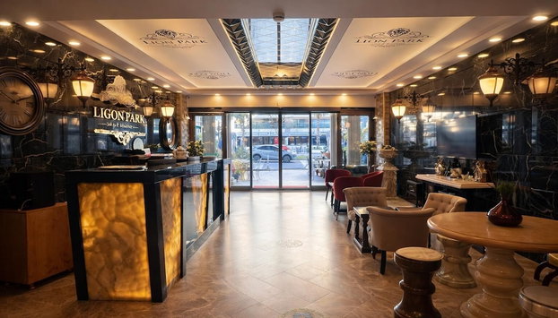 Lion Park Suites & Residence Hotel - Foto 3, Rezeption