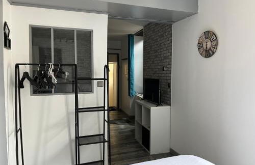 Le Loft - studio centre ville tout équipé - Foto 9