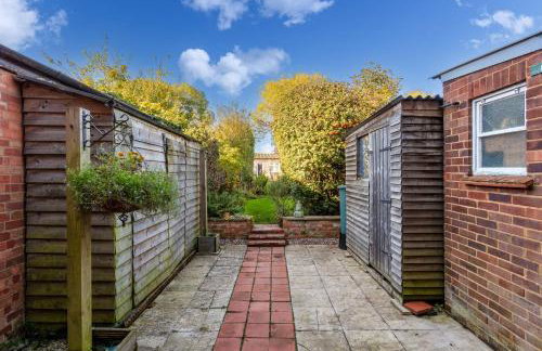 West Street House with Free Parking, Smart TV and Fast Wifi by Yoko Property - Foto 17