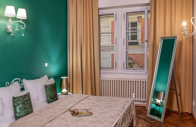 7 Tales Apartments by Adrez Living - Photo 15