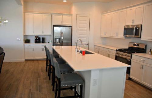 BnB Vacation Home - Photo 25