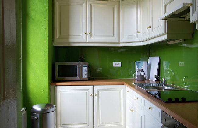 Charming Castle in Serrieres-en-chautagn With Pool - Photo 37