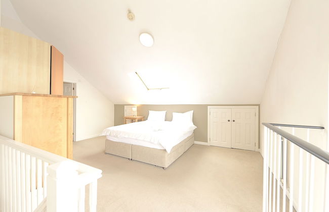 Excel Townhouse - Foto 6