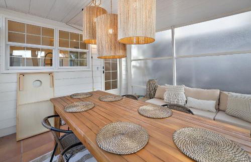 The Augustine - Steps to Downtown w King Bed - Foto 7