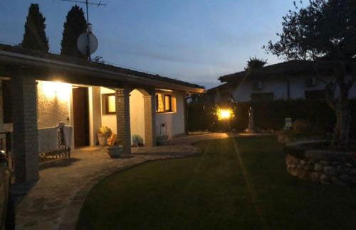 Casa Girasole - entire villa with pool - Foto 10