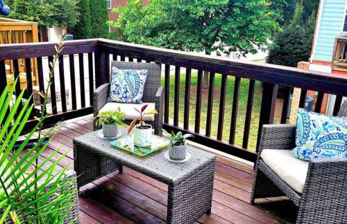 Modern & Luxurious 3 Bdrm 2.5 Bath Townhome - Foto 16