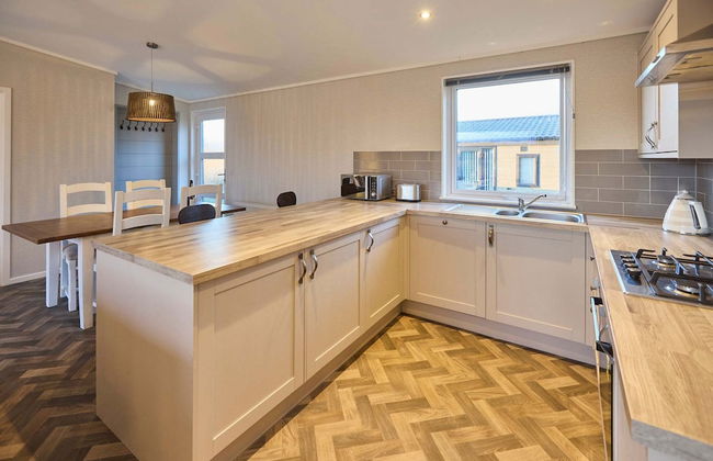 Host Stay Hazelwood Deluxe Lodge - Photo 8