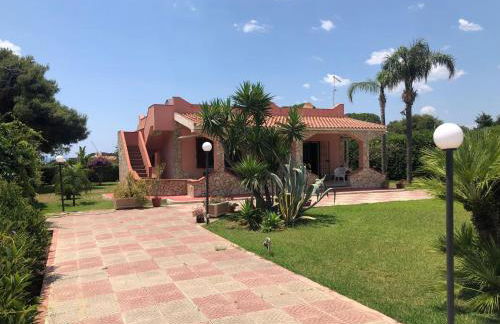 Villa con Giardino di 2000mq al Plemmirio - 400m dal Mare - Foto 19